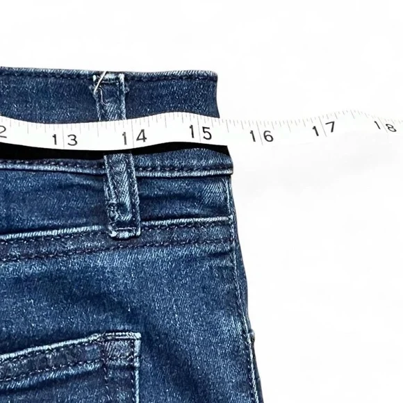 LOFT Women’s  Dark Blue The Kick Crop Flare Jeans Short Size 29/8 - Picture 7 of 7